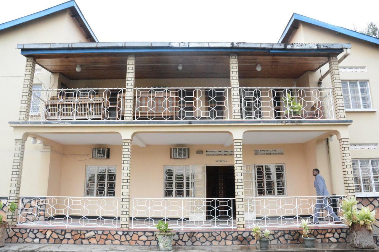 Rwenzori International Hotel Касесе Екстер'єр фото